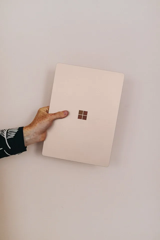 Refurbished and second-hand Microsoft Surface Pro & Surface Laptop – tested and verified in Delhi